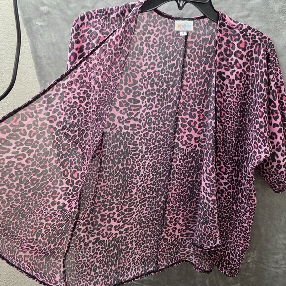 LuLaRoe Sheer Pink Cheetah Print Kimono Cardigan – Size 3 - Picture 7 of 11